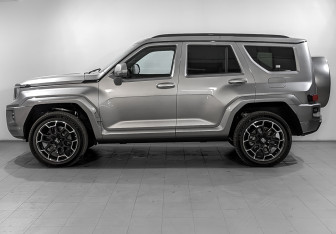 Новый Tank 700 2025 (3 фото)