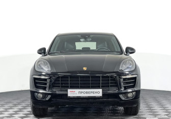 Подержанный автомобиль Porsche Macan 2018 года (2 фото)