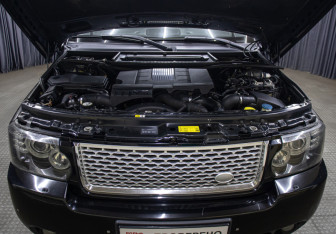 Подержанный автомобиль Land Rover Range Rover 2012 года (9 фото)