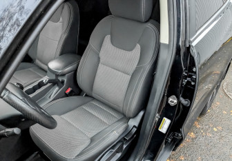 Подержанный автомобиль Geely Emgrand X7 2019 года (21 фото)