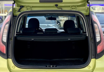 Подержанный автомобиль Kia Soul 2017 года (10 фото)