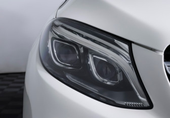 Подержанный автомобиль Mercedes-Benz GLE 2017 года (27 фото)