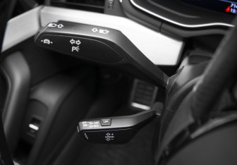 Подержанный автомобиль Audi A4 Sedan 2021 года (13 фото)