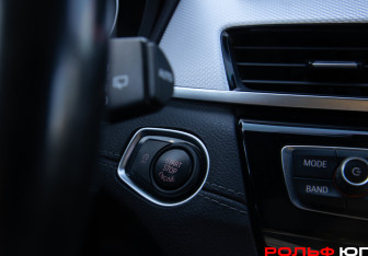 Подержанный автомобиль BMW X2 2020 года (12 фото)