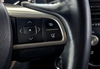 Подержанный автомобиль Lexus RX 2021 года (29 фото)