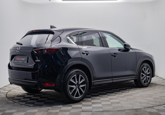 Подержанный автомобиль Mazda CX-5 2018 года (5 фото)