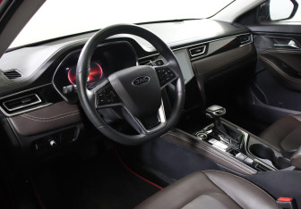 Подержанный автомобиль JAC J7 2021 года (7 фото)