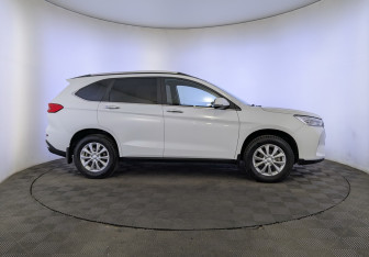 Подержанный автомобиль Haval M6 2024 года (4 фото)