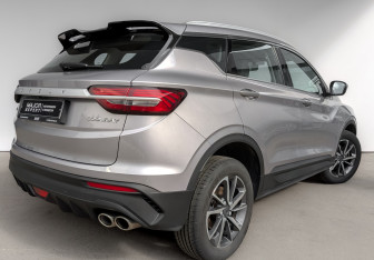 Подержанный автомобиль Geely Coolray 2023 года (5 фото)