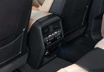 Новый Porsche Cayenne 2024 (4 фото)