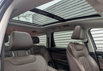 Подержанный автомобиль Exeed VX 2022 года (23 фото)