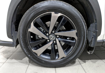 Подержанный автомобиль Lexus NX 2021 года (17 фото)
