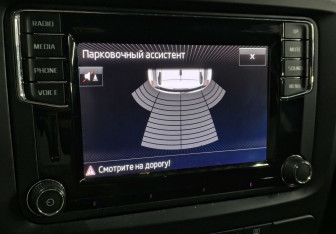 Подержанный автомобиль Skoda Yeti 2015 года (16 фото)