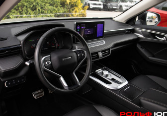 Подержанный автомобиль Haval Jolion 2024 года (10 фото)
