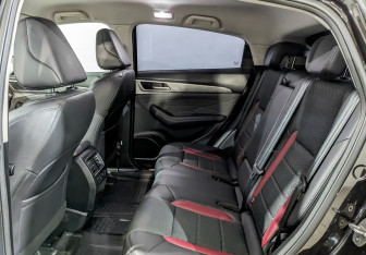 Подержанный автомобиль Haval F7x 2022 года (12 фото)