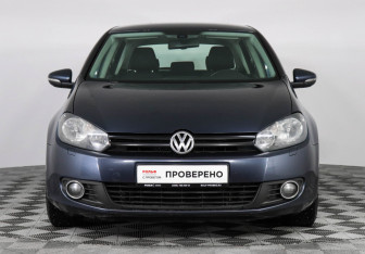 Подержанный автомобиль Volkswagen Golf Hatchback 2012 года (2 фото)