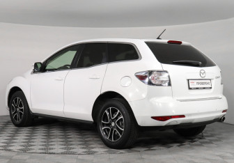 Подержанный автомобиль Mazda CX-7 2011 года (6 фото)