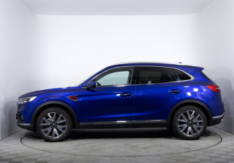 Подержанный автомобиль Hongqi HS5 2024 года (8 фото)