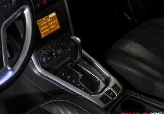 Подержанный автомобиль Opel Antara 2014 года (16 фото)