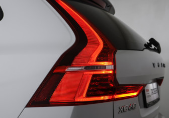 Подержанный автомобиль Volvo XC60 2018 года (22 фото)