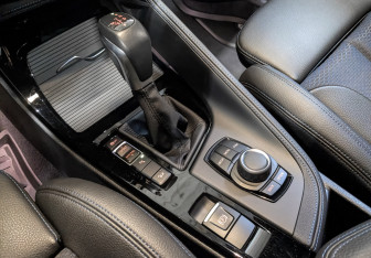 Подержанный автомобиль BMW X2 2021 года (27 фото)