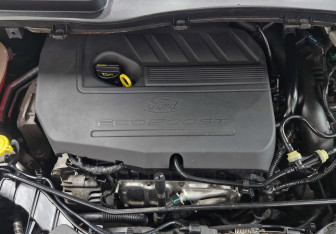 Подержанный автомобиль Ford Kuga 2017 года (9 фото)