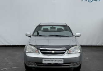 Подержанный автомобиль Chevrolet Lacetti Sedan 2011 года (2 фото)