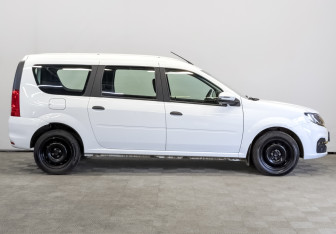 Подержанный автомобиль LADA (ВАЗ) Largus Wagon 2025 года (4 фото)
