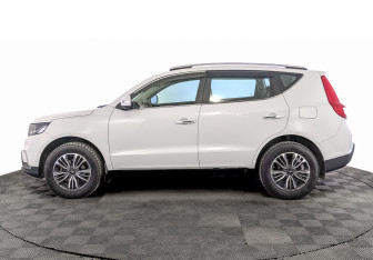 Подержанный автомобиль Geely Emgrand X7 2019 года (8 фото)