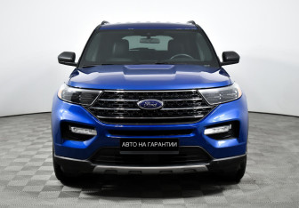 Подержанный автомобиль Ford Explorer 2020 года (2 фото)