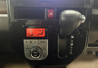 Подержанный автомобиль Subaru Justy Microvan 2017 года (14 фото)