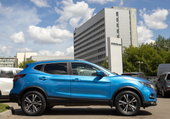 Подержанный автомобиль Nissan Qashqai 2019 года (3 фото)