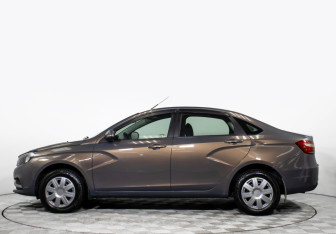 Подержанный автомобиль LADA (ВАЗ) Vesta Sedan 2018 года (6 фото)