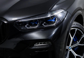 Подержанный автомобиль BMW X5 2021 года (16 фото)