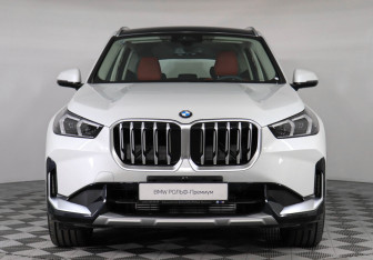 Новый BMW X1 2026 (3 фото)