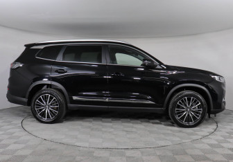 Подержанный автомобиль Chery Tiggo 8 Pro Max 2023 года (4 фото)