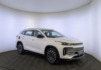 Подержанный автомобиль Exeed TXL 2022 года (3 фото)