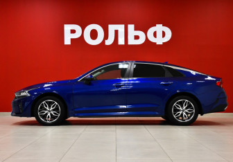 Подержанный автомобиль Kia K5 2020 года (8 фото)