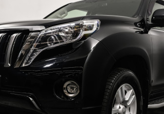 Подержанный автомобиль Toyota Land Cruiser Prado 2016 года (14 фото)
