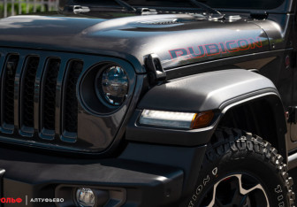 Новый Jeep Gladiator 2023 (9 фото)