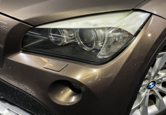 Подержанный автомобиль BMW X1 2011 года (8 фото)