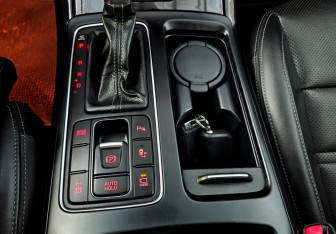 Подержанный автомобиль Kia Sorento 2018 года (16 фото)