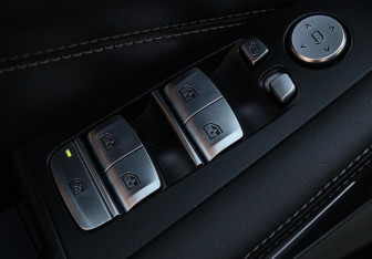 Подержанный автомобиль BMW X7 2020 года (15 фото)