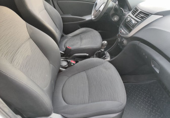 Подержанный автомобиль Hyundai Solaris Sedan 2014 года (9 фото)