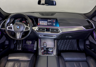 Подержанный автомобиль BMW X6 2020 года (14 фото)
