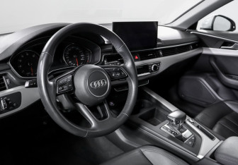 Подержанный автомобиль Audi A4 Wagon 2020 года (14 фото)