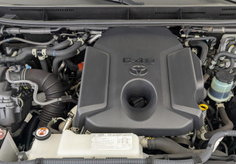 Подержанный автомобиль Toyota Land Cruiser Prado 2021 года (9 фото)