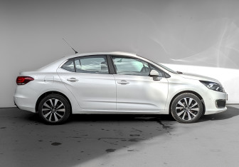 Подержанный автомобиль Citroen C4 Sedan 2021 года (4 фото)
