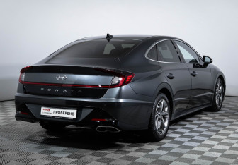 Подержанный автомобиль Hyundai Sonata 2020 года (5 фото)