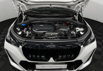 Новый BMW X1 2025 (10 фото)